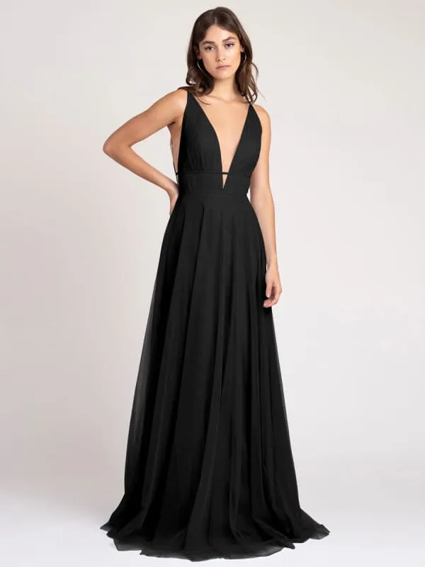 Black Evening Dress A-Line Sleeveless V-Neck Floor-Length Zipper Pleated Tulle Social Party Dresses