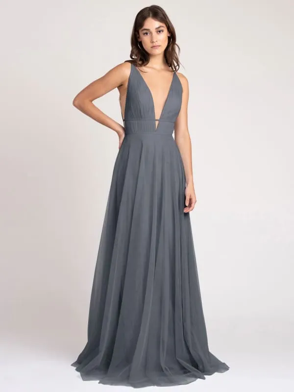 Black Evening Dress A-Line Sleeveless V-Neck Floor-Length Zipper Pleated Tulle Social Party Dresses