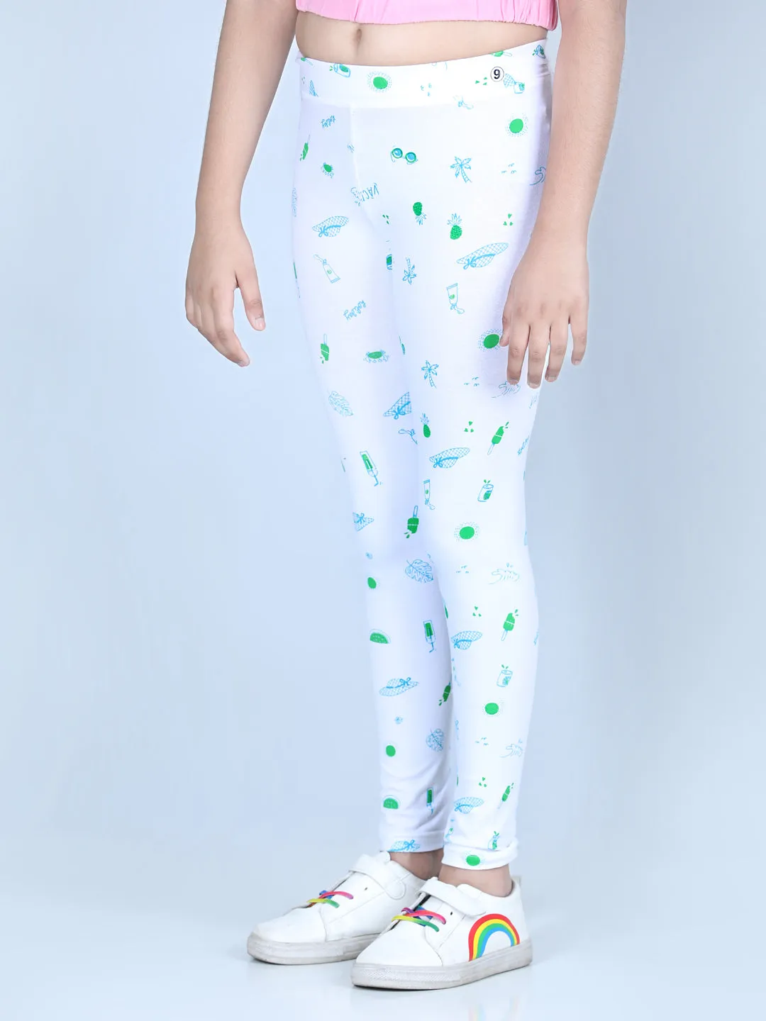 Girls White Cotton Lycra Holiday Inspired Printed Leggings