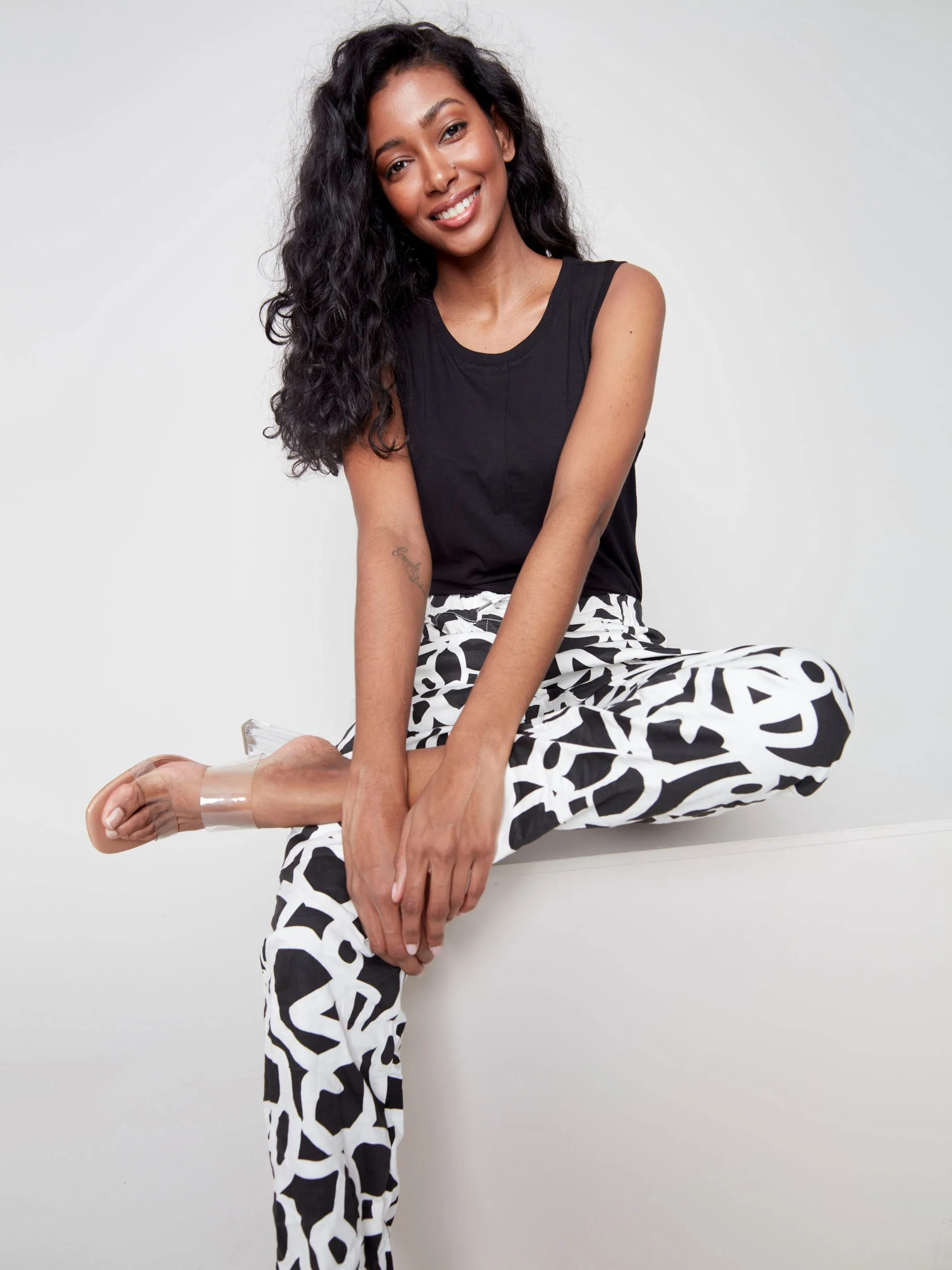 Printed Crinkle Jogger Pants - Black/Cream