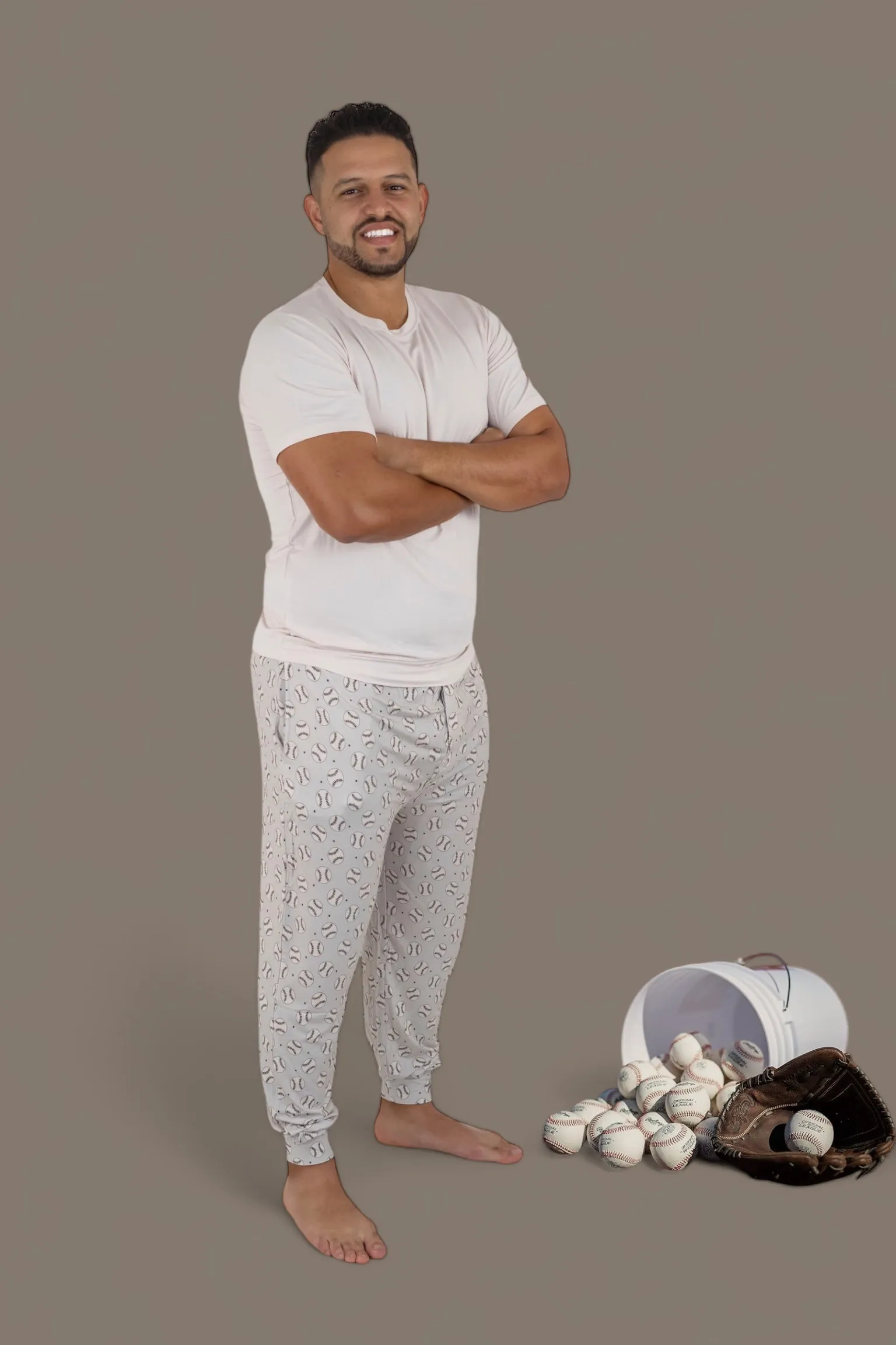 SWING FOR THE STARS SHORT SLEEVE MEN'S DREAM JOGGER SET