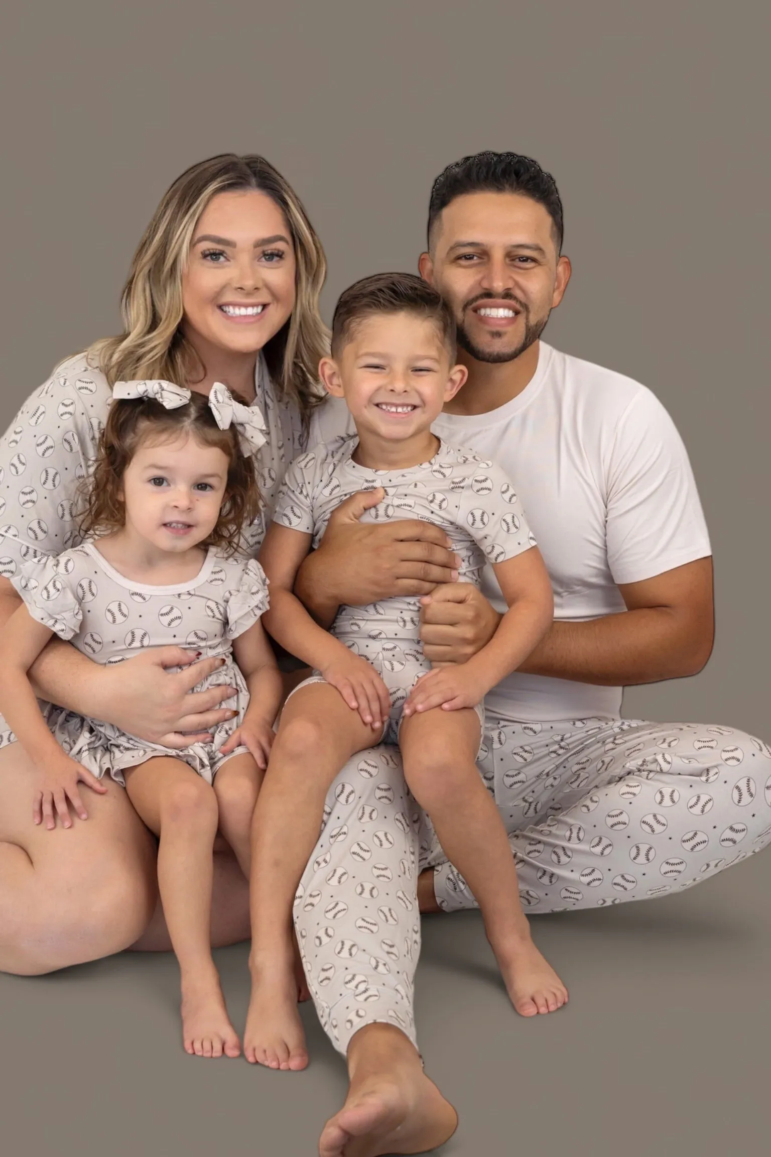 SWING FOR THE STARS SHORT SLEEVE MEN'S DREAM JOGGER SET